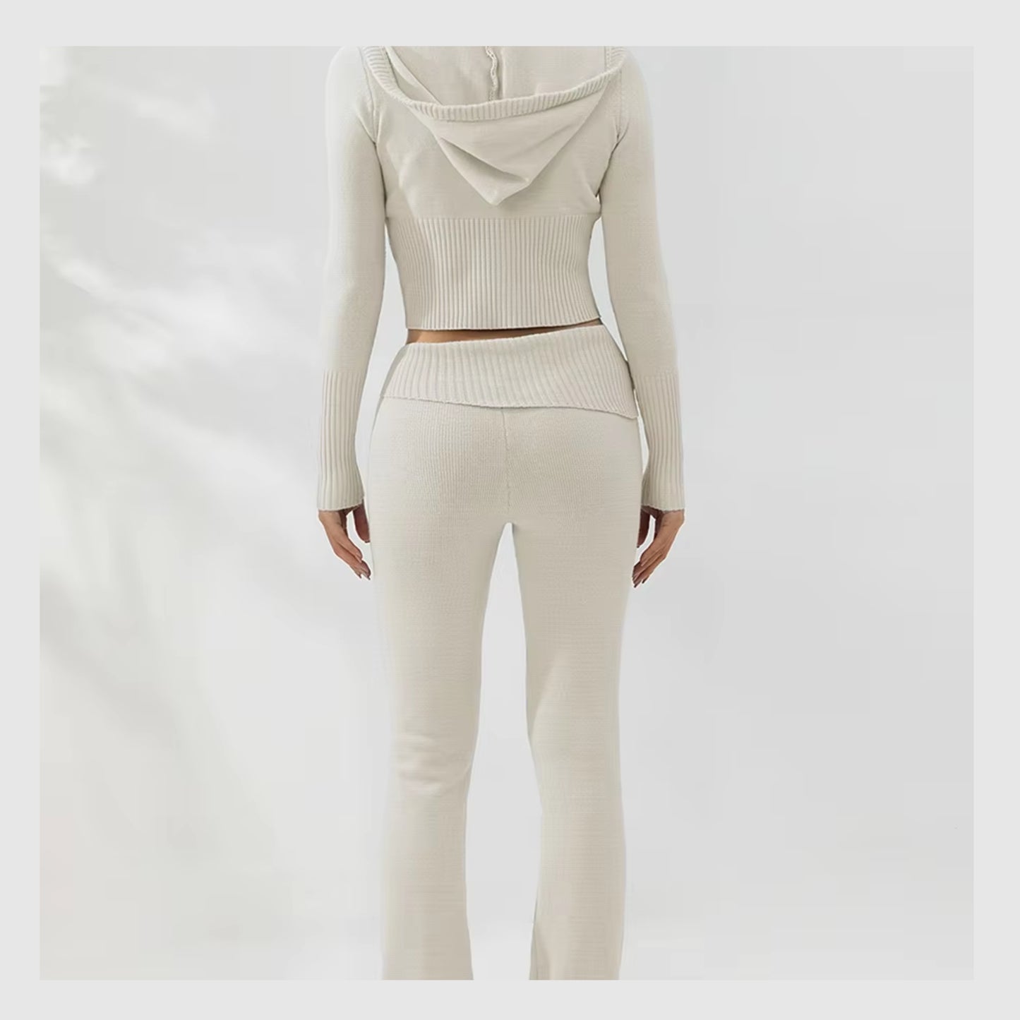 Ensemble Lounge Côtelé Confort – Hoodie Zippé & Pantalon Taille Haute